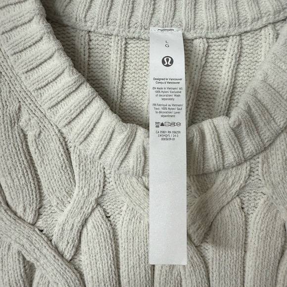 Lululemon Athletica Cream Cable Knit Sweater - Picture 2 of 4